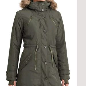 Athleta Primaloft Peak Parka EUC!